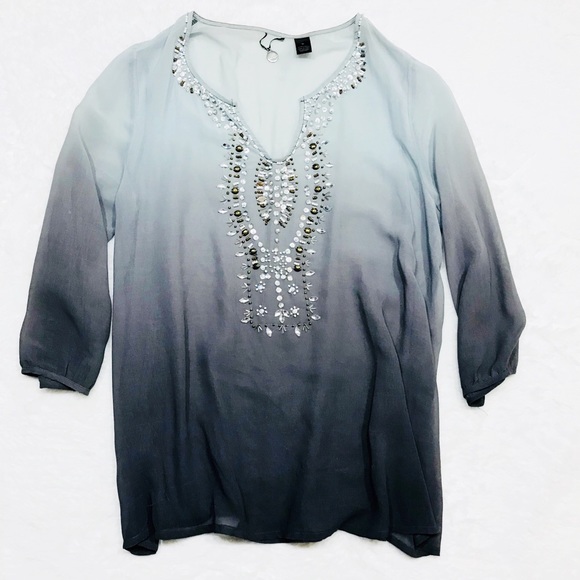 Buckle ombré embellished top - Picture 3 of 6